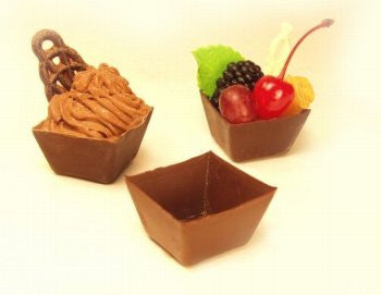 Dark Chocolate Square Cups, Medium - 1½"