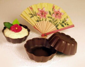 Fluted Dark Chocolate Cups -  2½"